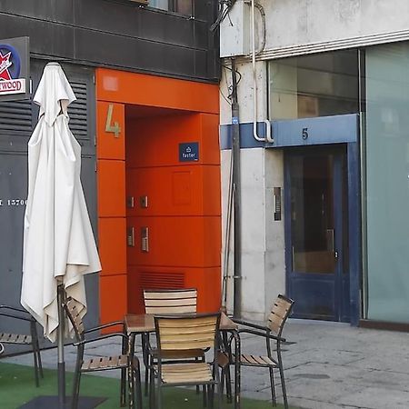 Cordon 4 Vut 09-402 Apartman Burgo Kültér fotó